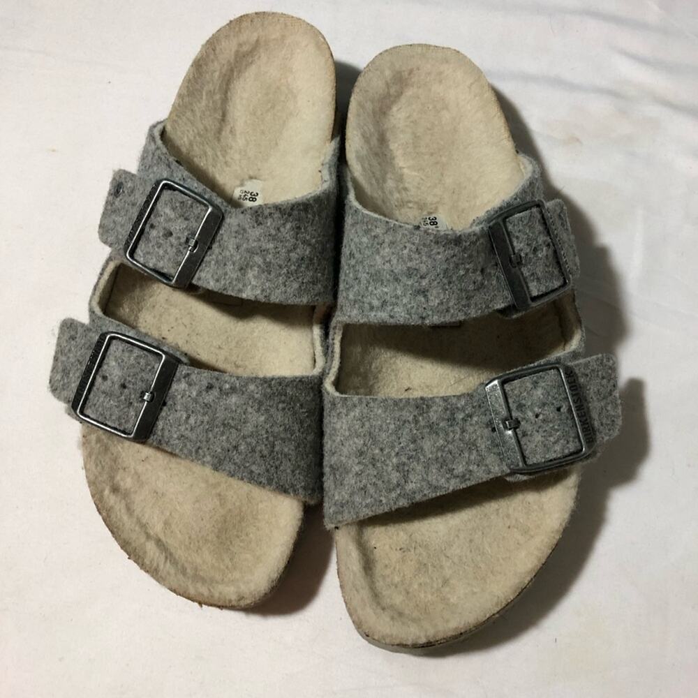 Birkenstock Arizona shearling lined grey wool double strap sandals sz 38 rivets